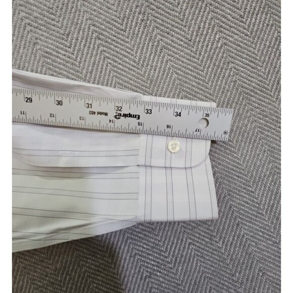 Roundtree & Yorke Gold Label Button-Up Shirt 16 1/2 35 Windowpane 100% Cotton - Picture 12 of 13